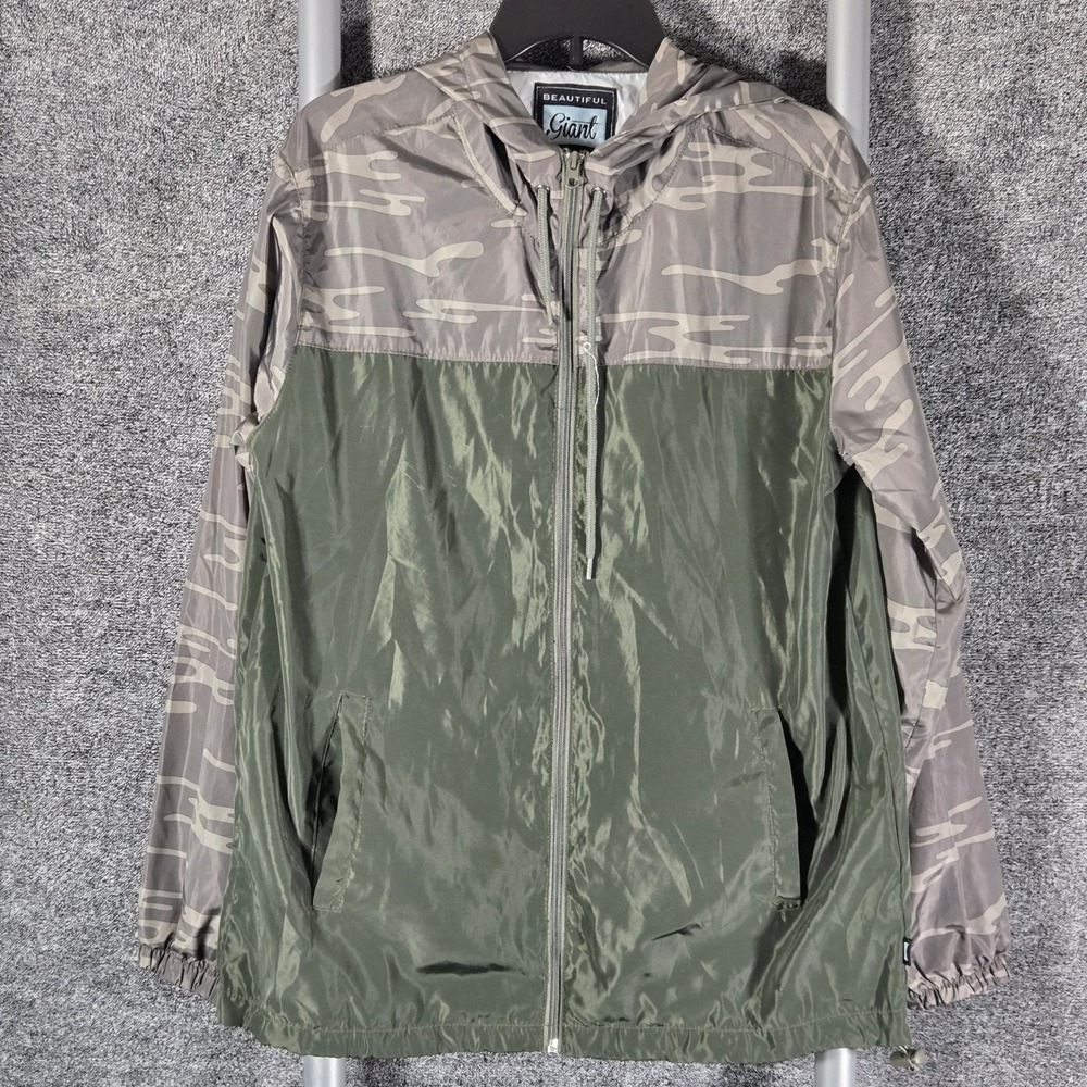 Beautiful Giant Mens Camo Olive Green Full Zip Hooded Windbreaker Jacket Medium